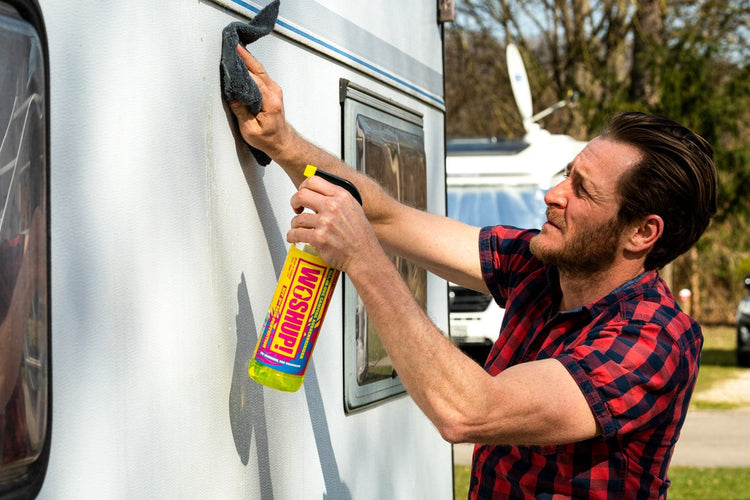 Wohnmobil-, Caravan- und Wohnwagen Reiniger
